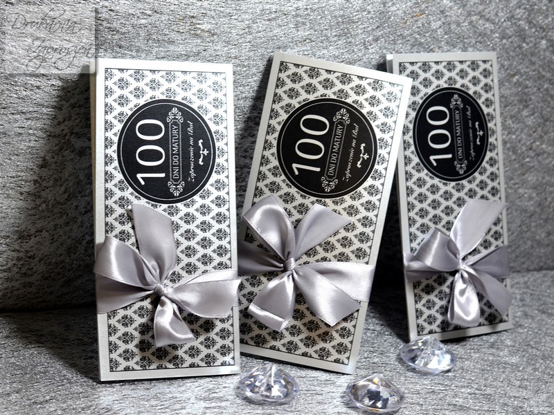 zaproszenia na studniówkę personalizowane perłowe srebrne ze wstążką GLAMOUR SILVER