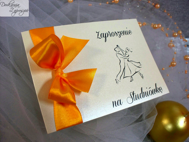 zaproszenia na studniówkę personalizowane perłowe klasyczne ze wstążką PRESTO