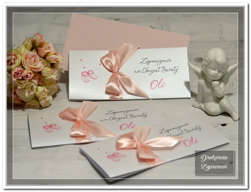 zaproszenia na chrzest święty satin pink różowe buciki
