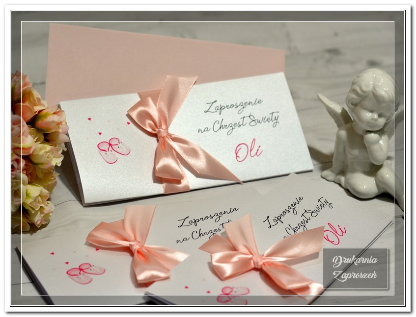 zaproszenia na chrzest święty satin pink różowe buciki