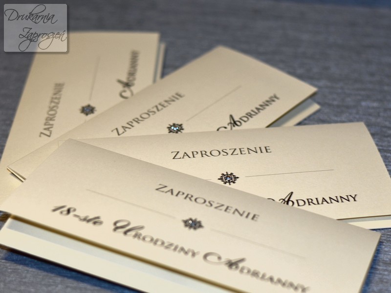ZAPROSZENIA NA OSIEMNASTKĘ PERŁOWE PERSONALIZOWANE z cyrkonią ASTORIA
