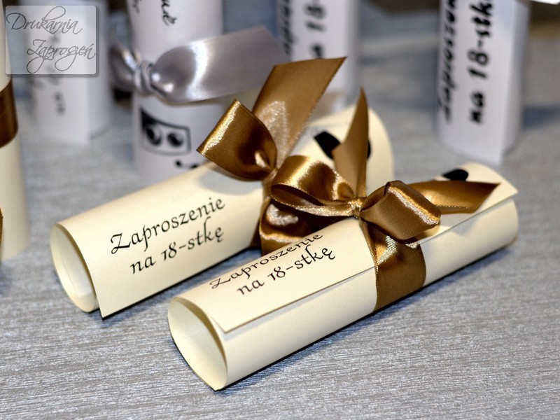 zaproszenia na osiemnastkę REBEKA rulony perłowe ze wstążką personalizowane Drukarnia Zaproszeń