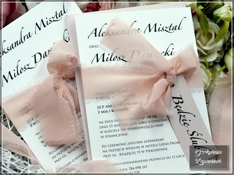 zaproszenia ślubne jednokartkowe MISTY BASIC personalizowane z szarpaną szyfonową wstążką