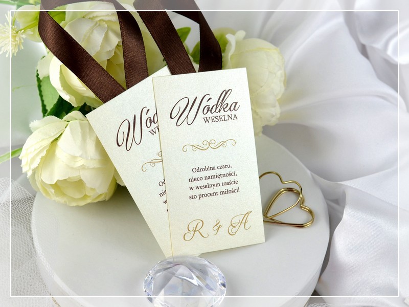 zawieszki na alkohol DELIA - eleganckie perłowe zawieszki na wódkę - DRUKARNIA ZAPROSZEŃ